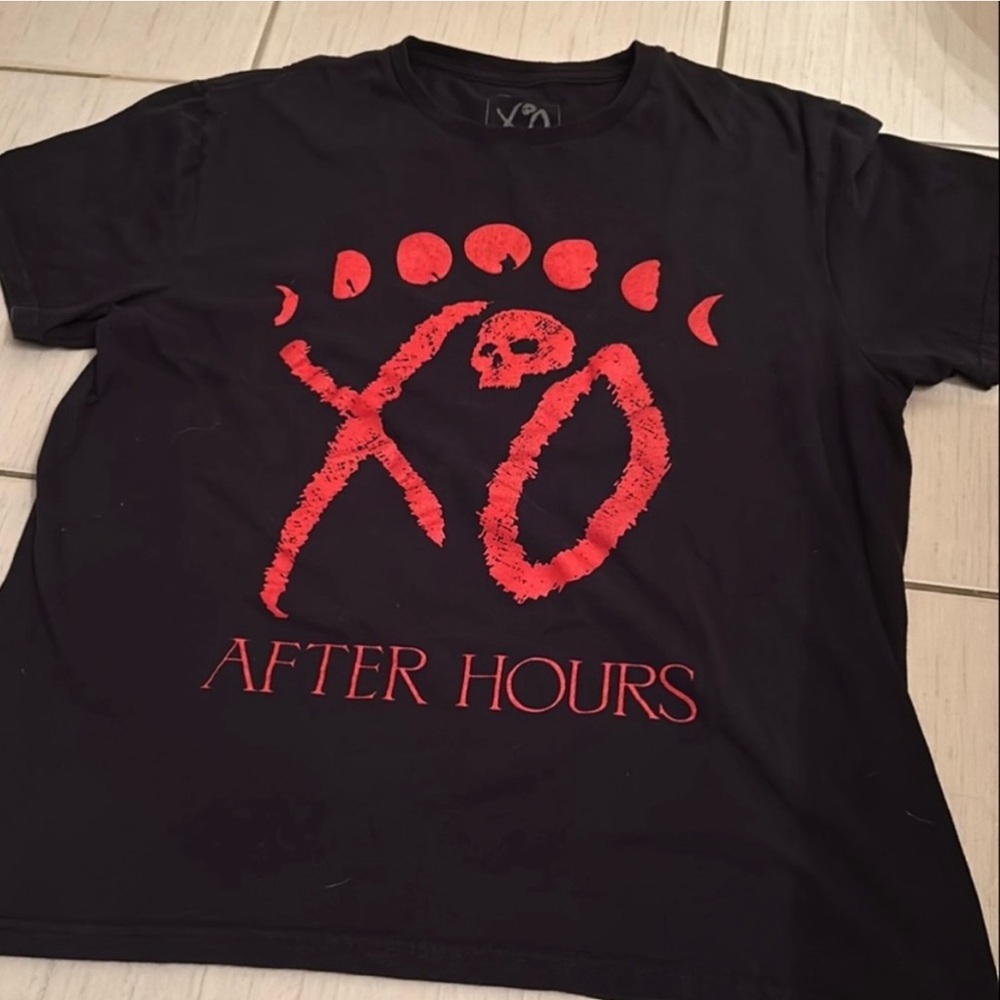 The Weeknd XO After Hours tour T-shirt